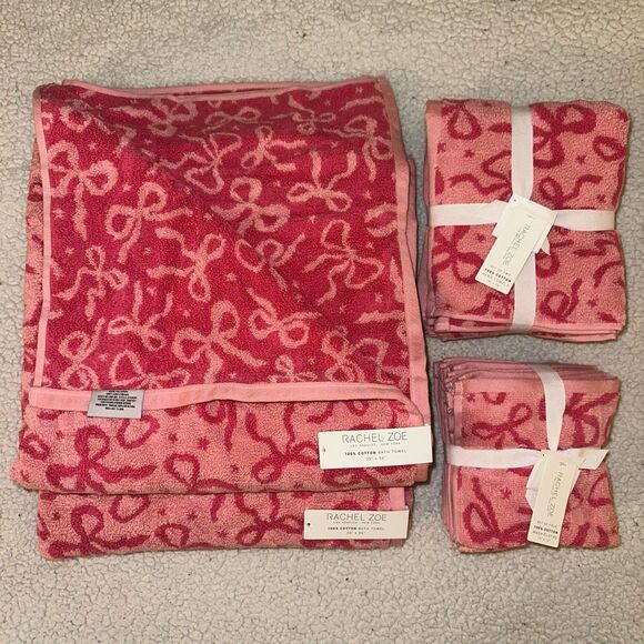 Rachel Zoe Bath Towel Set Pink Reversible Feminine Girly Bow Pattern NWT - Picture 6 of 6